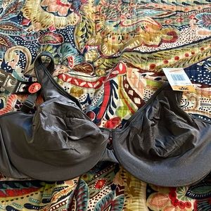 New Lilyette less projection bra 36DD in steel grey.